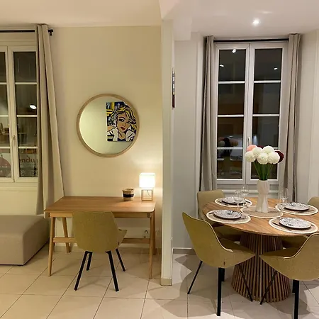 Apartment Magnifique 2pc Luxe Place Du Pin Le Port Nice